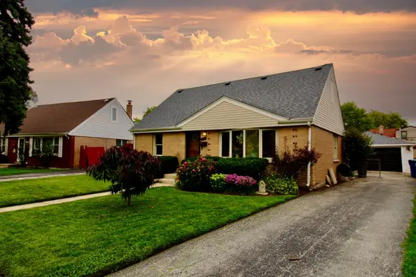 11555 S Lee Road, Alsip, IL 60803