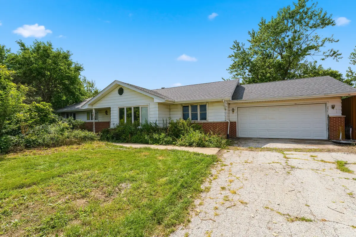 30640 S Ashland Avenue, Beecher, IL 60401 - #1