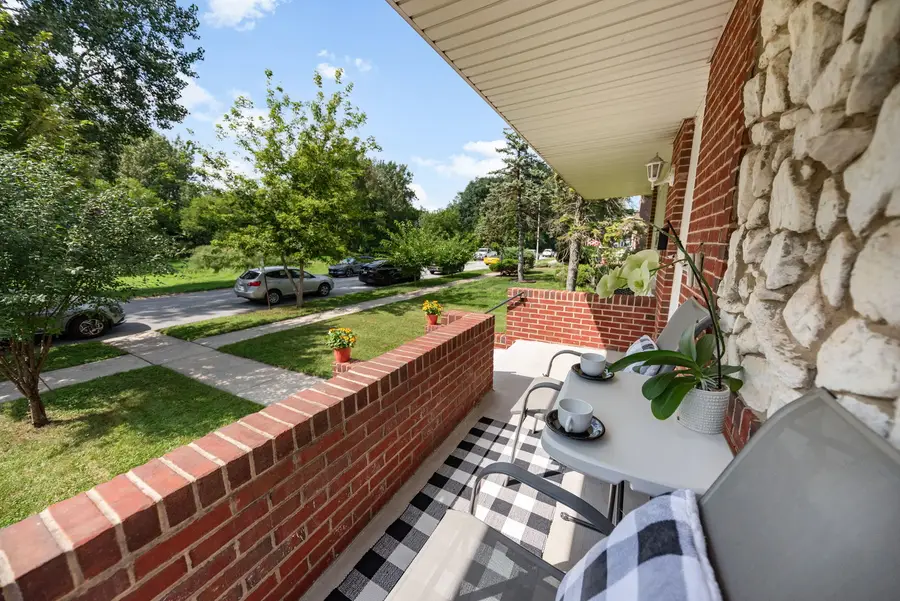 14241 S Mackinaw Avenue, Burnham, IL 60633 - #3