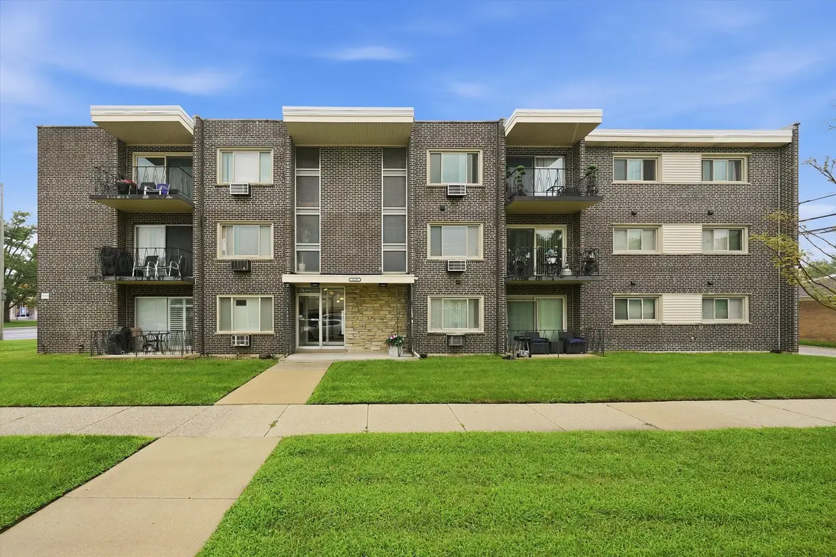 3158 W 88th Street #103, Evergreen Park, IL 60805 - #1