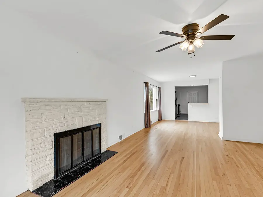 1749 E 71st Place, Chicago, IL 60649 - #2