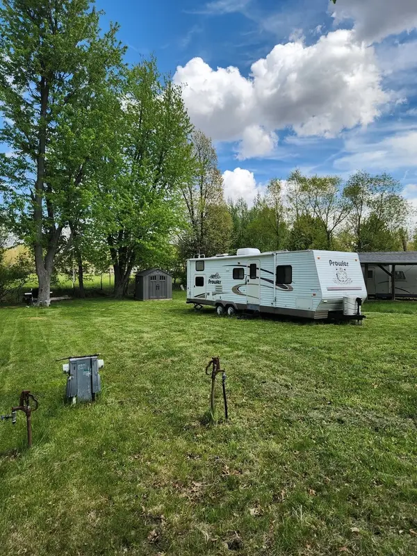 20/7 Woodhaven Lakes, Sublette, IL 61367