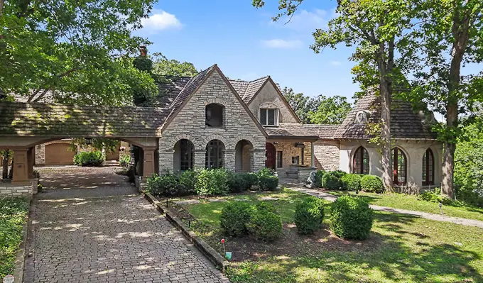 80 Ashton Drive, Burr Ridge, IL 60527 - #2