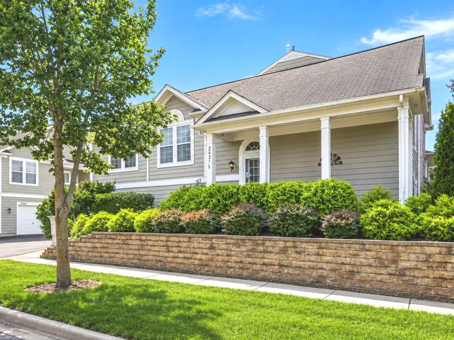 2431 Emily Lane, Elgin, IL 60124 - #2