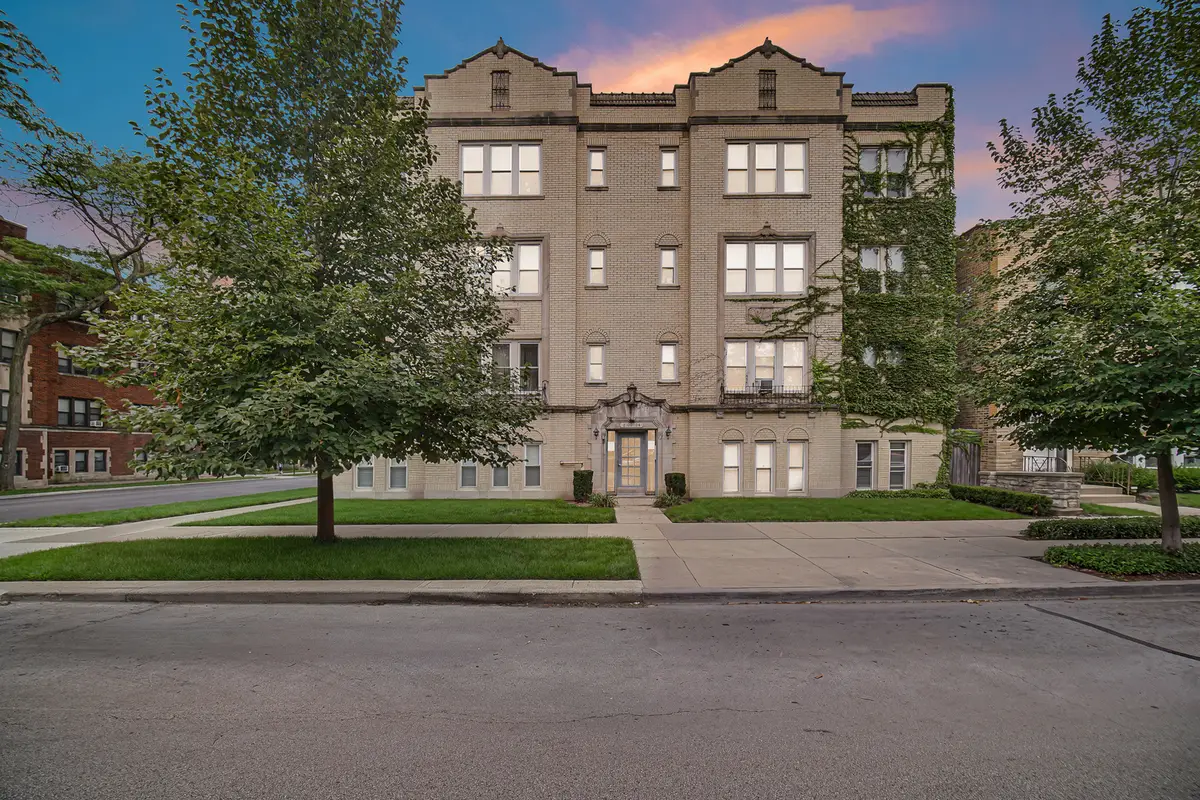6104 N Rockwell Street #3N, Chicago, IL 60659 - #1