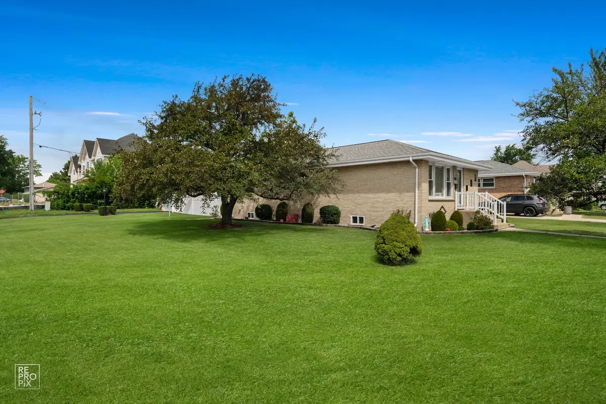 444 S Prospect Avenue, Itasca, IL 60143 - #1
