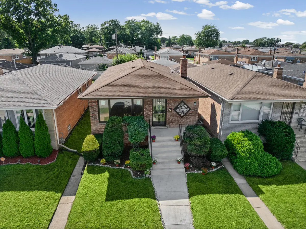 658 Hoxie Avenue, Calumet City, IL 60409 - #1