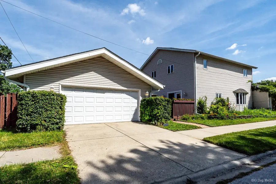 9748 Austin Avenue, Oak Lawn, IL 60453 - #2
