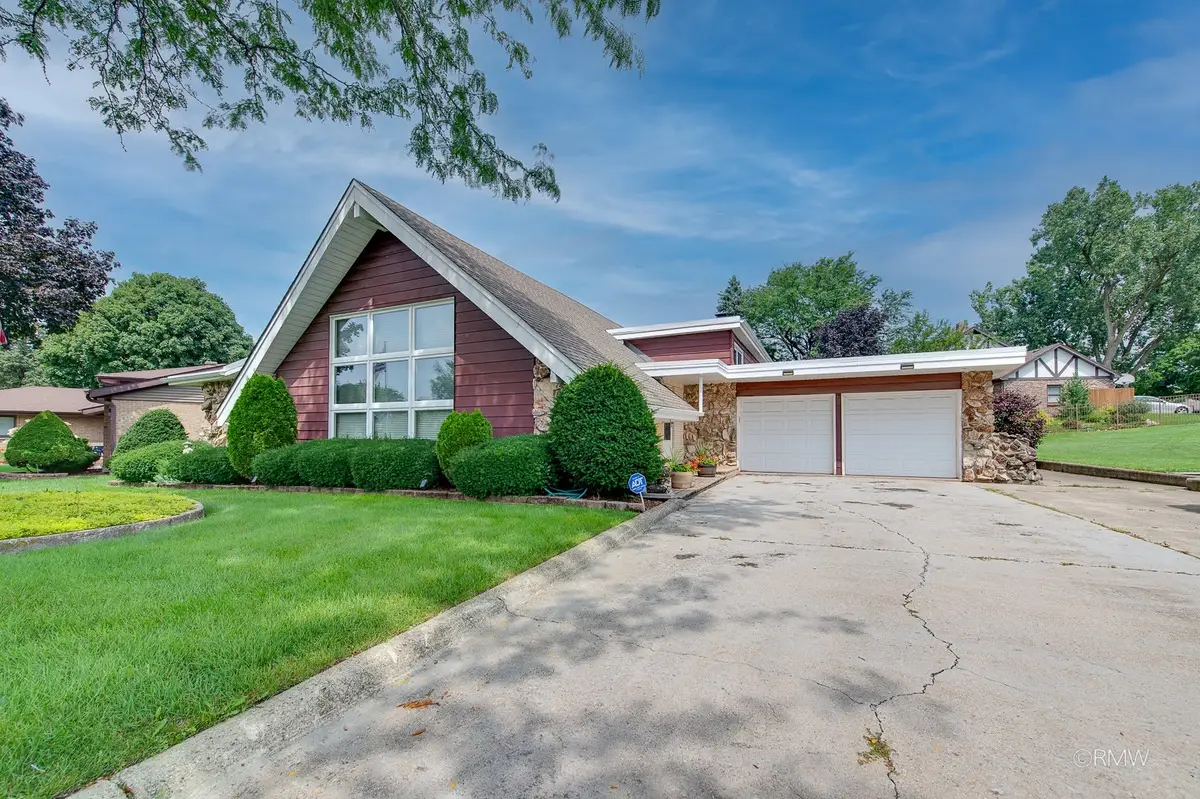 21W310 Tee Lane, Itasca, IL 60143 - #1