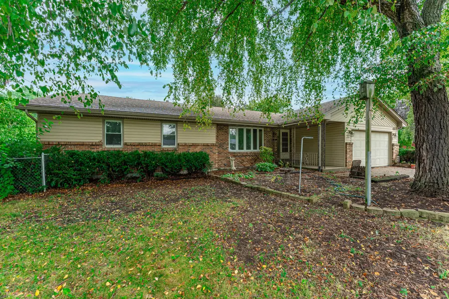 4877 Raymond Drive, Belvidere, IL 61008 - #2