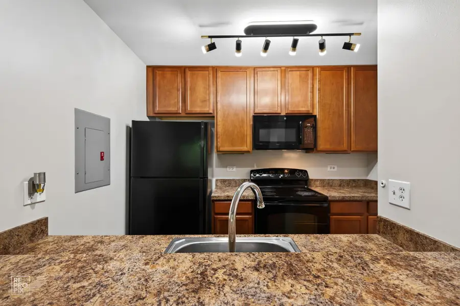 104 Glengarry Drive #208, Bloomingdale, IL 60108 - #2