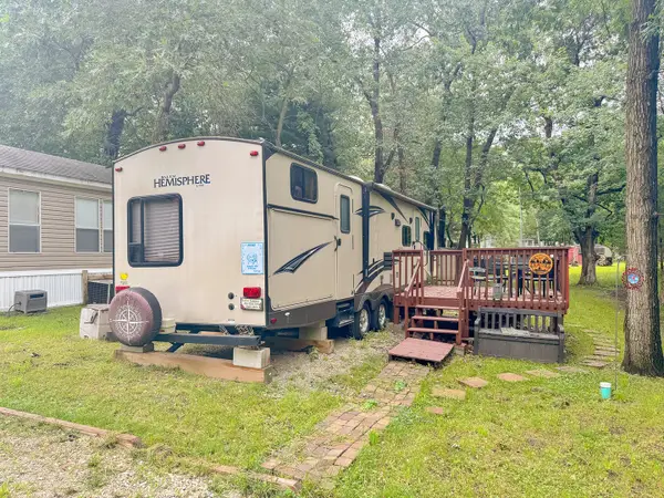 2/143 Woodhaven, Sublette, IL 61367