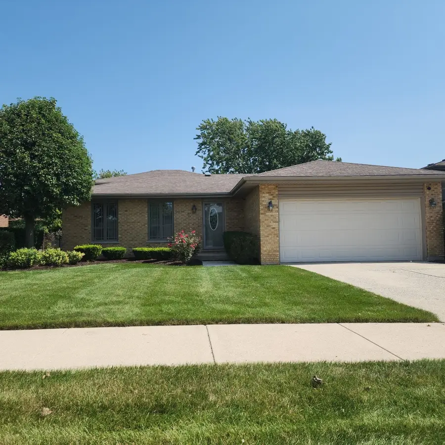 16931 82nd Avenue, Tinley Park, IL 60477 - #2