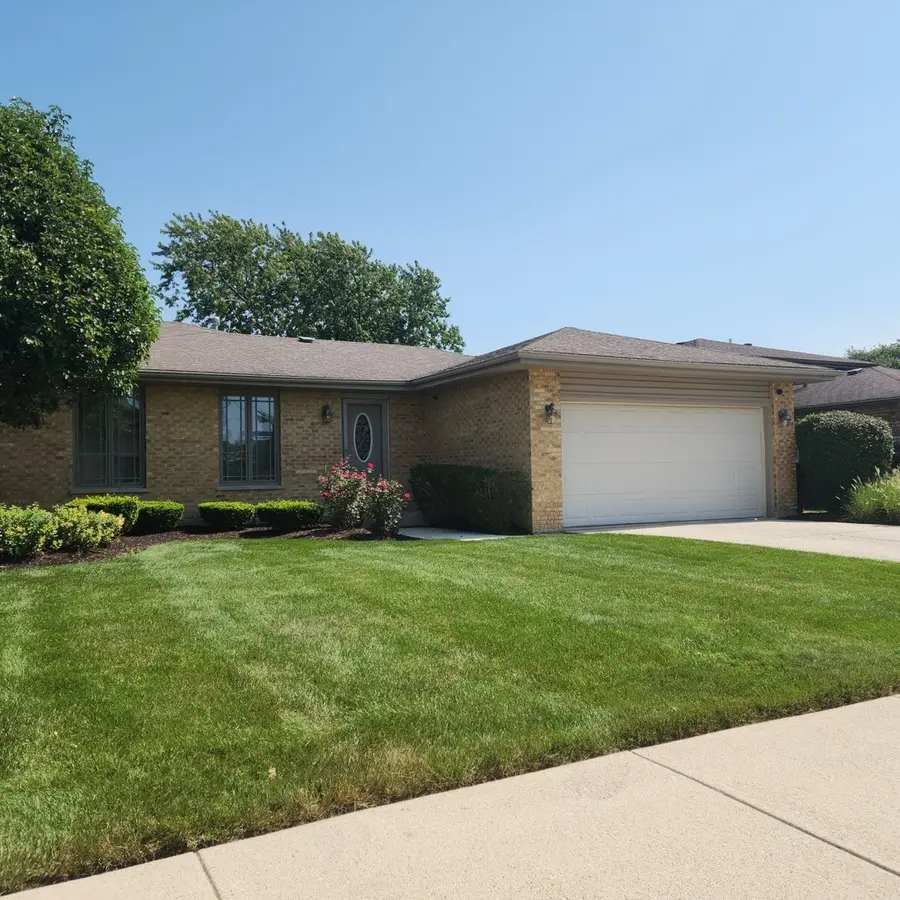 16931 82nd Avenue, Tinley Park, IL 60477 - #3