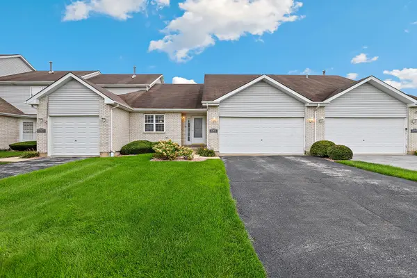 22977 Westwind Drive, Richton Park, IL 60471