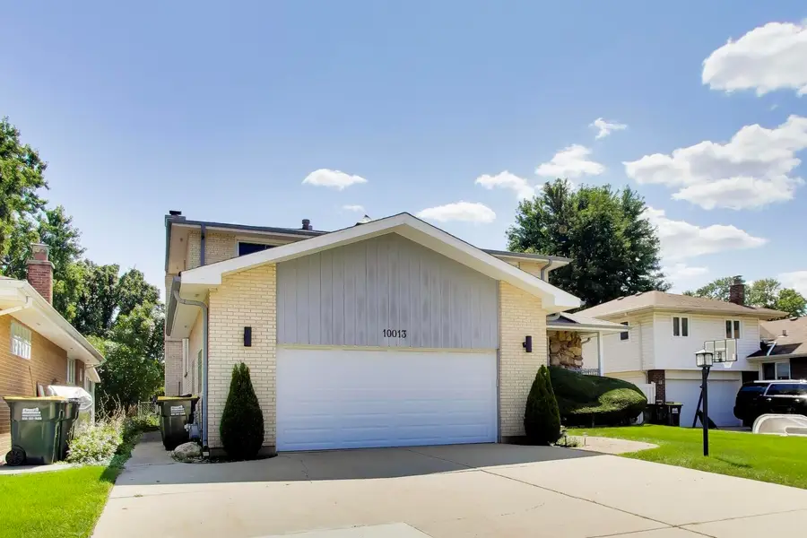 10013 Hope Drive, Rosemont, IL 60018 - #3
