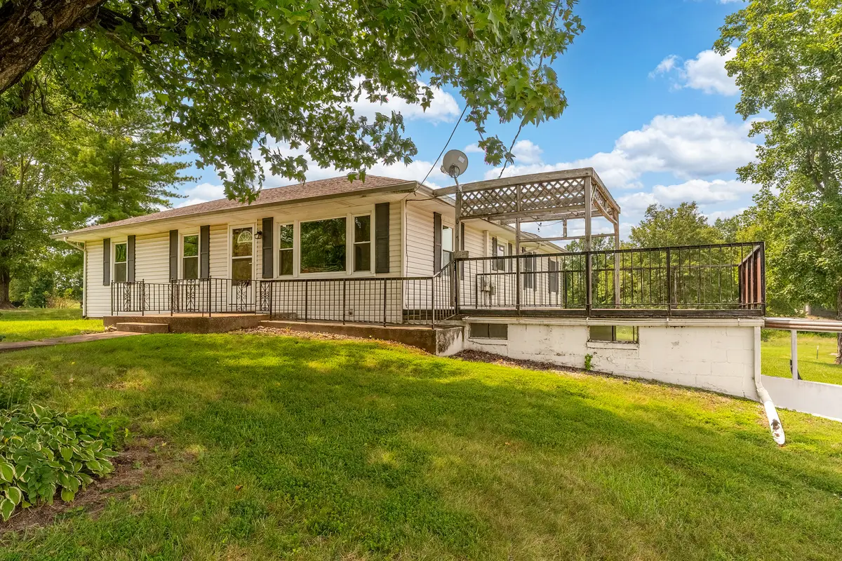 6717 Giant City Road, Carbondale, IL 62902 - #1