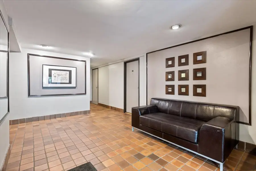 5616 N Kenmore Avenue #5C, Chicago, IL 60660 - #3