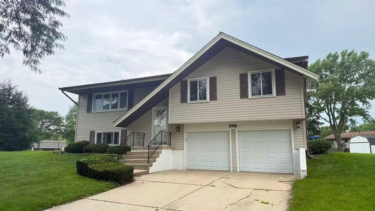 1916 Capital Court, Schaumburg, IL 60193 - #1