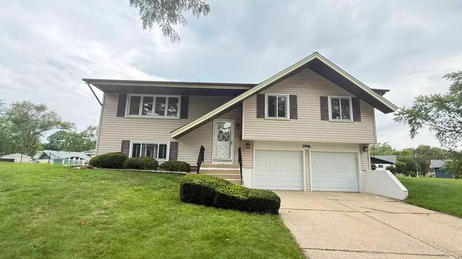 1916 Capital Court, Schaumburg, IL 60193 - #3