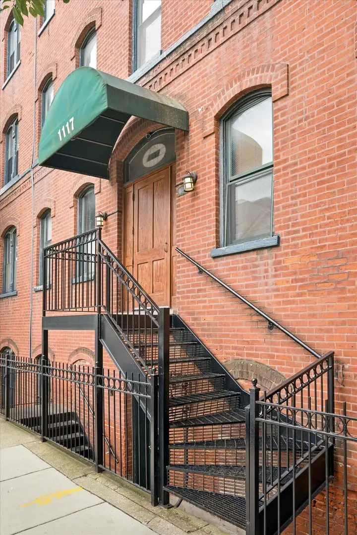 1117 W Fry Street #5, Chicago, IL 60642 - #2