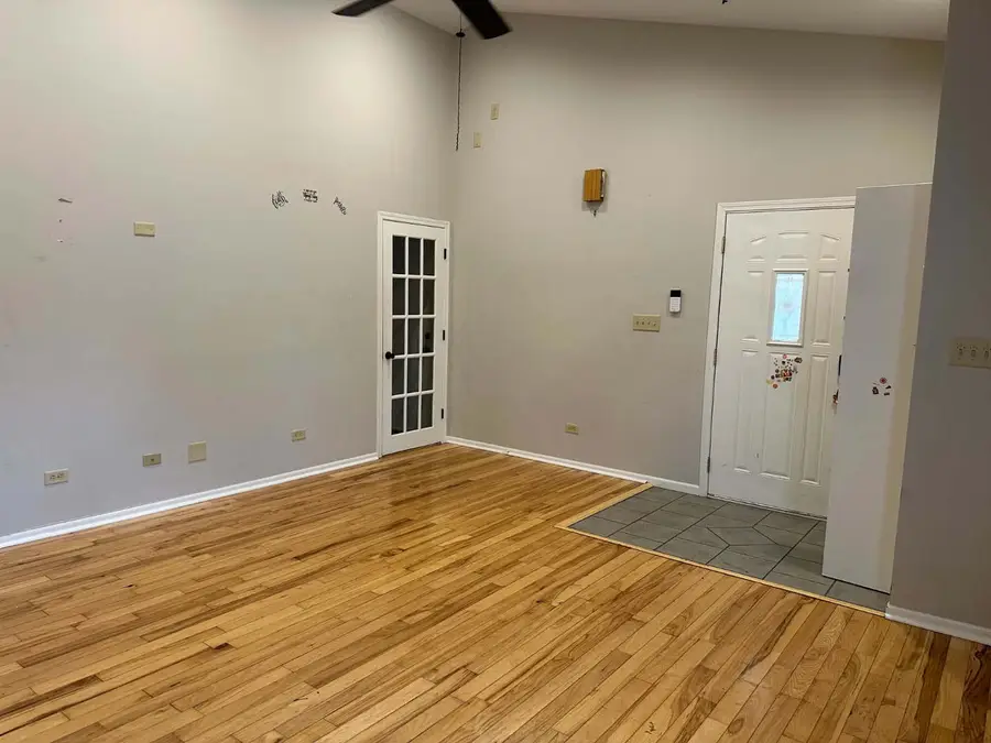 1201 E Chestnut Street, Kankakee, IL 60901 - #2