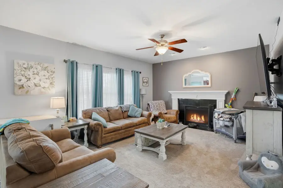 1101 Wild West Drive, Le Claire, IA 52753 - #3