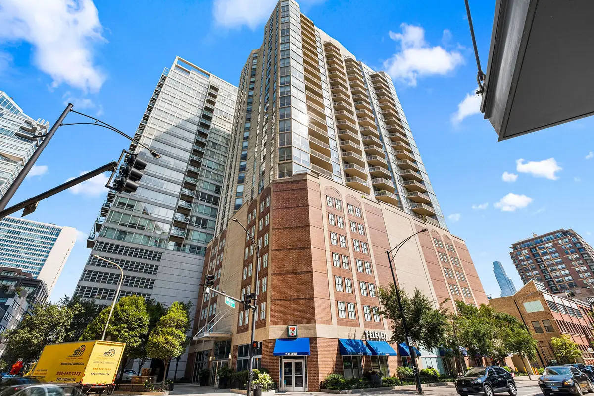 645 N Kingsbury Street #2201, Chicago, IL 60654 - #1