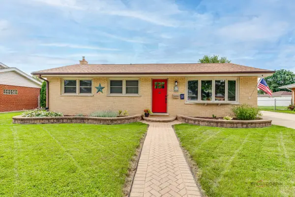 574 George Street, Wood Dale, IL 60191