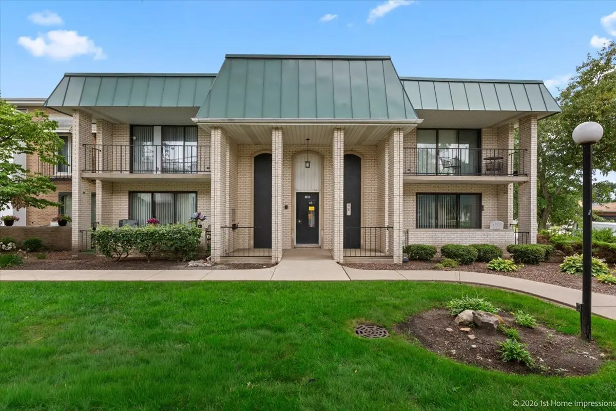 9813 S Keeler Avenue #B, Oak Lawn, IL 60453 - #1