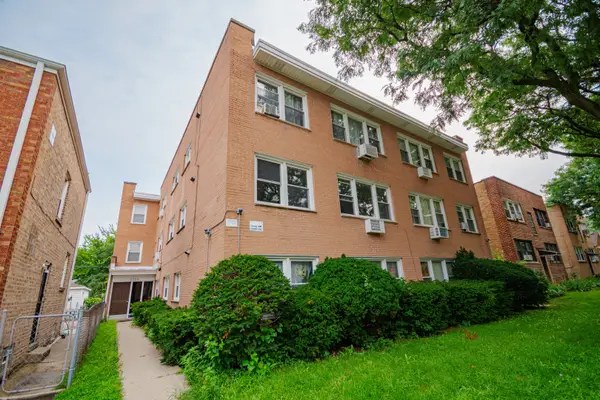2724 W Berwyn Avenue #2B, Chicago, IL 60625
