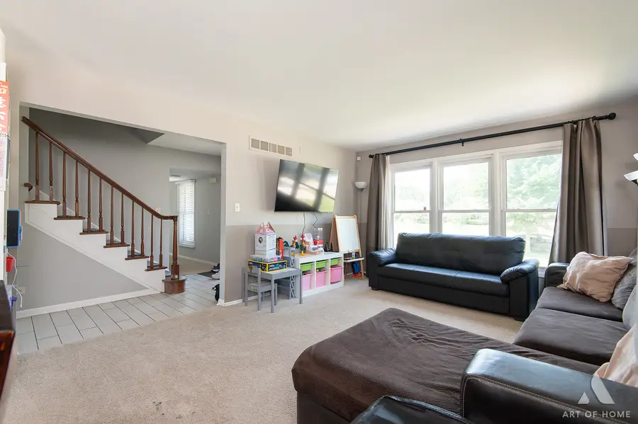 1415 Churchill Road, Schaumburg, IL 60195 - #2