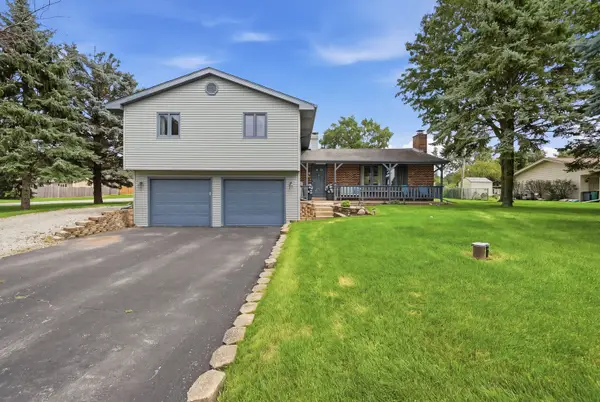 16123 S Peerless Drive, Plainfield, IL 60586