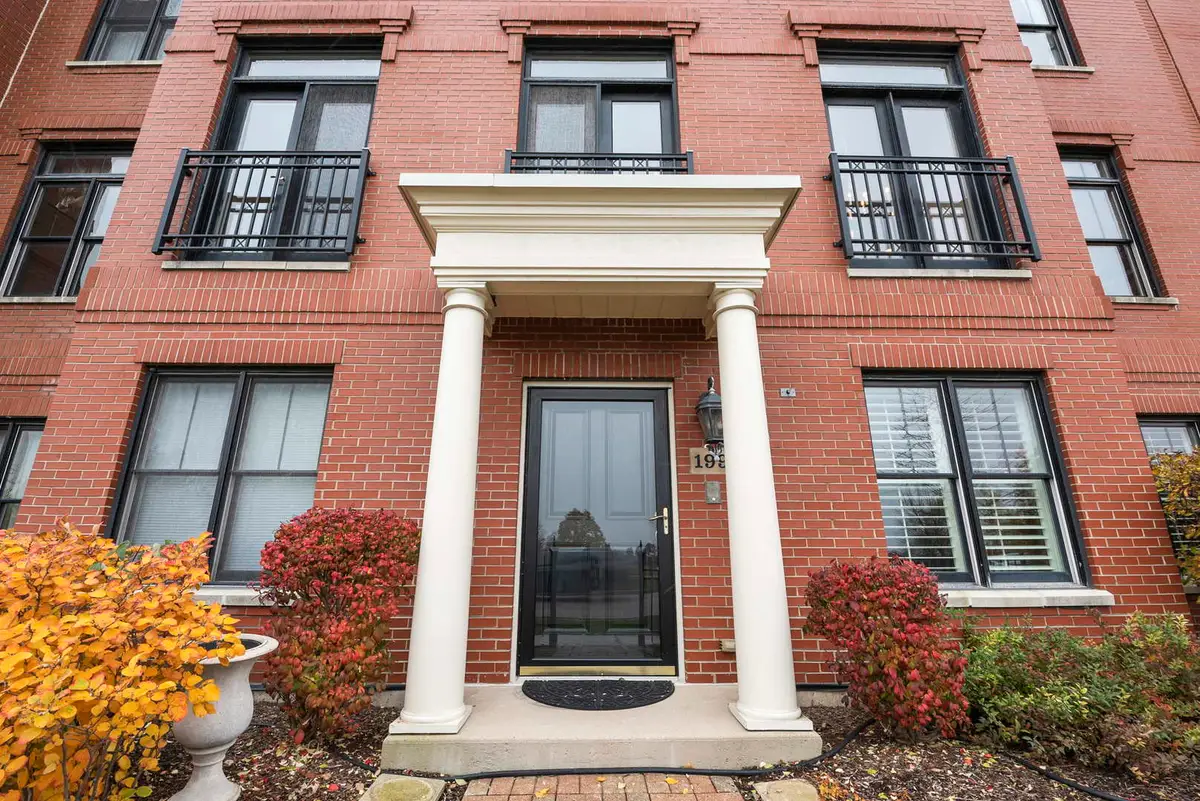 Address Withheld By Seller, Glenview, IL 60026 - #1
