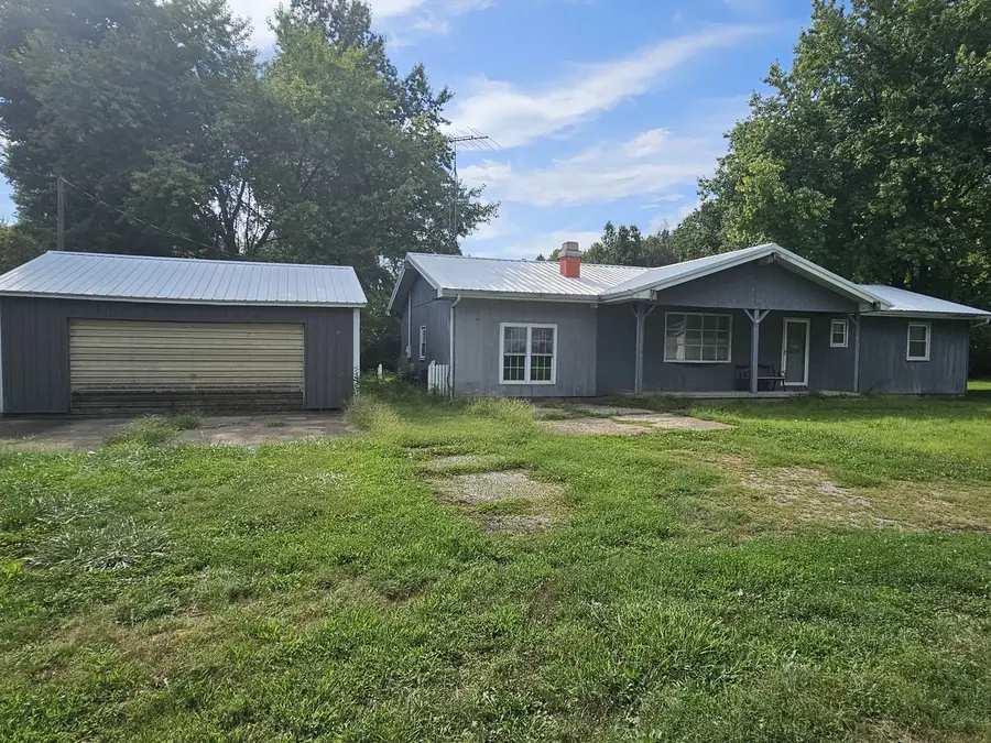 9429 N Depot Street, Opdyke, IL 62872 - #3