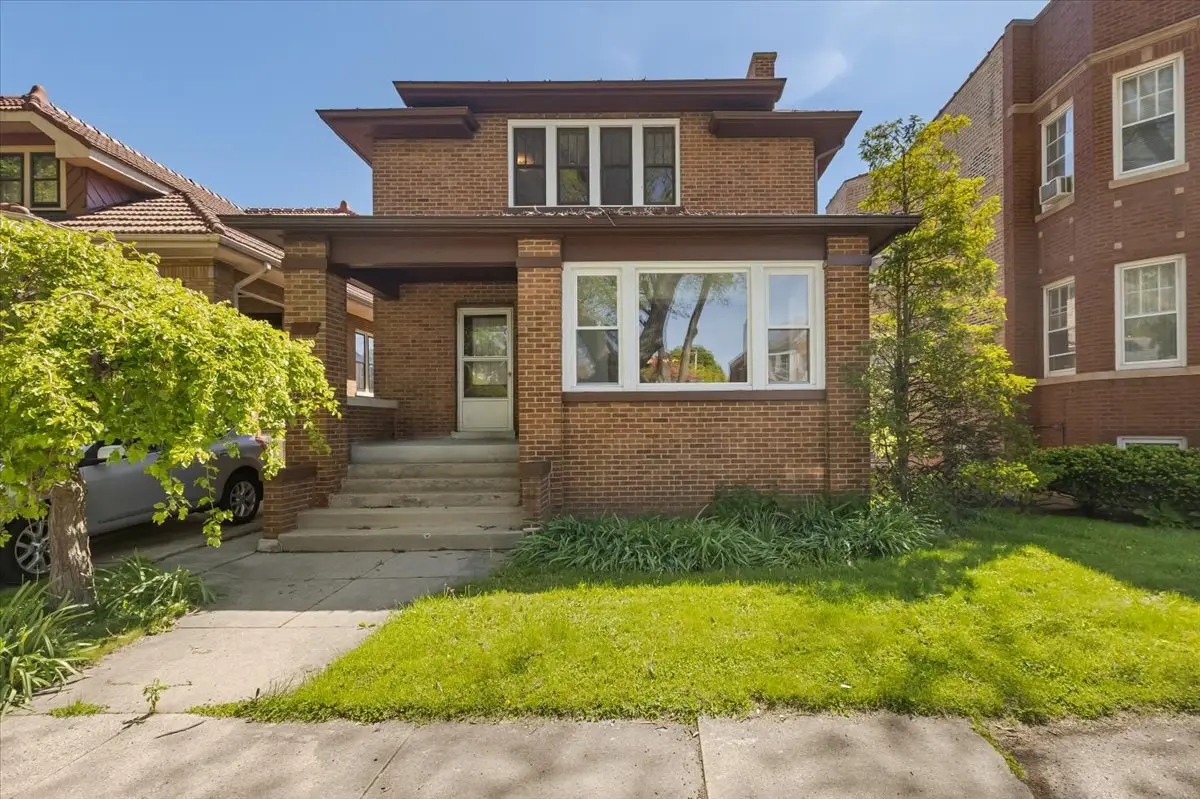 6515 N Maplewood Avenue, Chicago, IL 60645 - #1