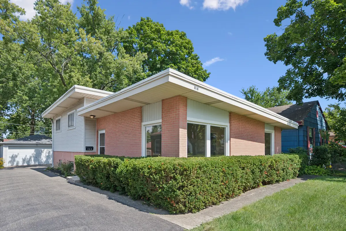516 Hermitage Drive, Deerfield, IL 60015 - #1