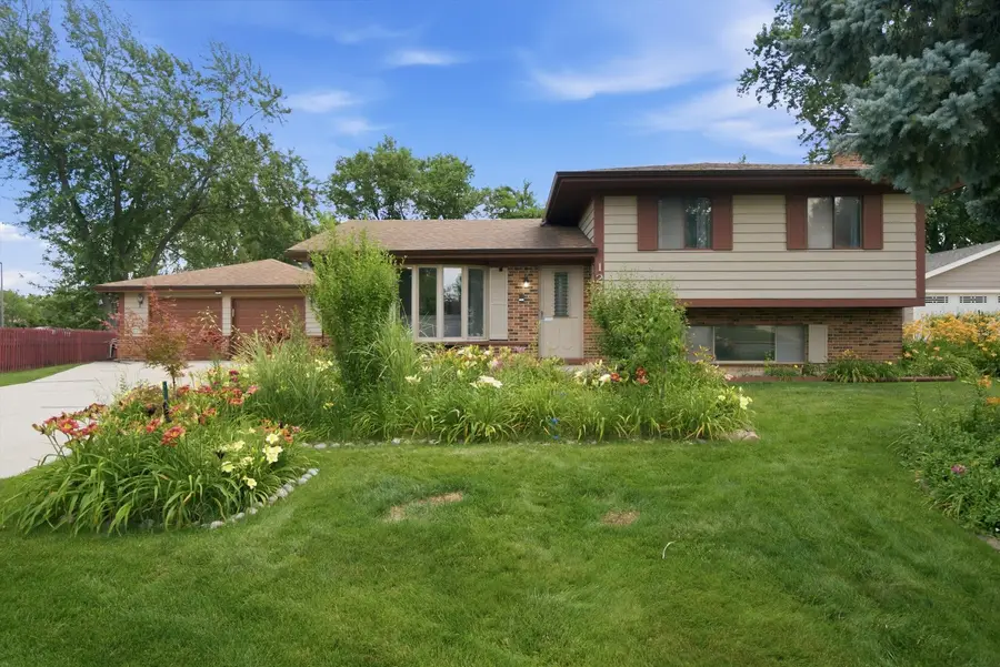 127 Barrett Lane, Schaumburg, IL 60193 - #2