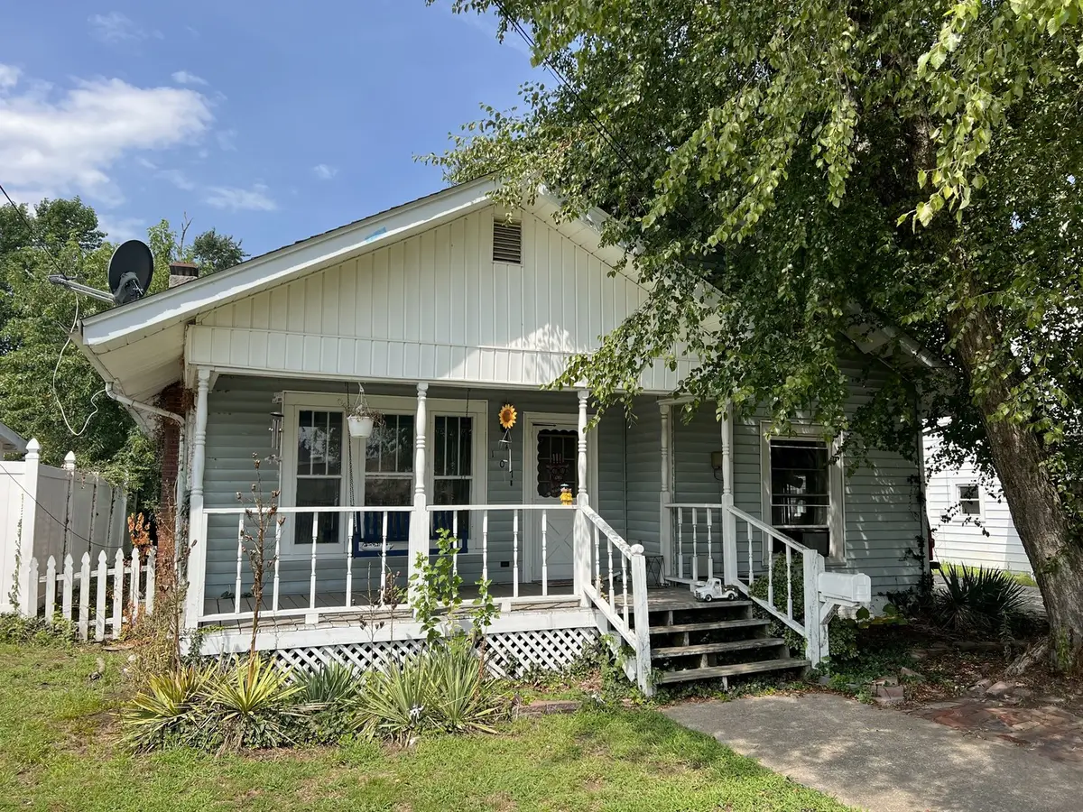 107 N 19th Street, Herrin, IL 62948 - #1