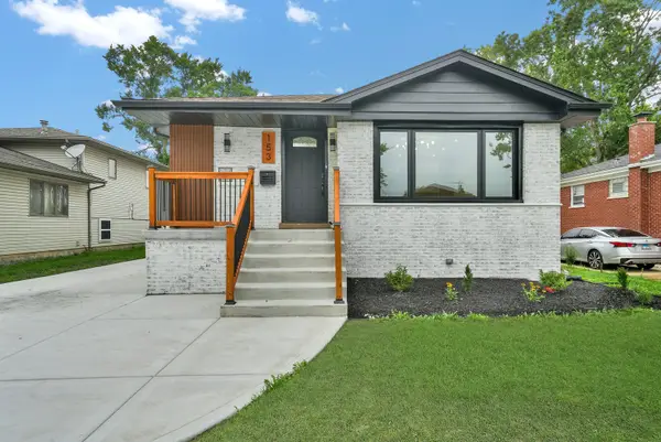 153 W 27th Place, Chicago Heights, IL 60411