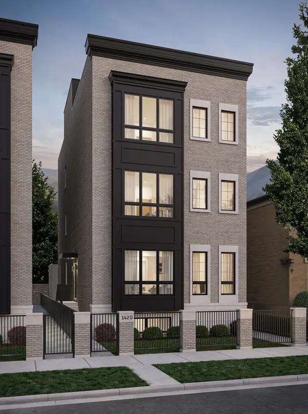 1420 N Elk Grove Avenue #2, Chicago, IL 60622
