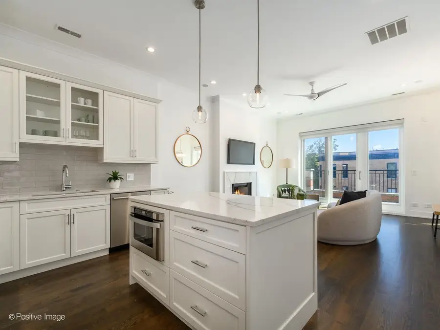 1038 W Diversey Parkway #3E, Chicago, IL 60614 - #3