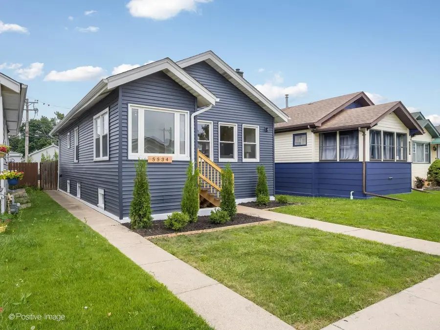 5534 W Warwick Avenue, Chicago, IL 60641 - #2