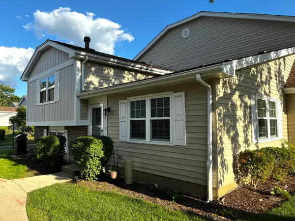 Address Withheld By Seller, Wheaton, IL 60189