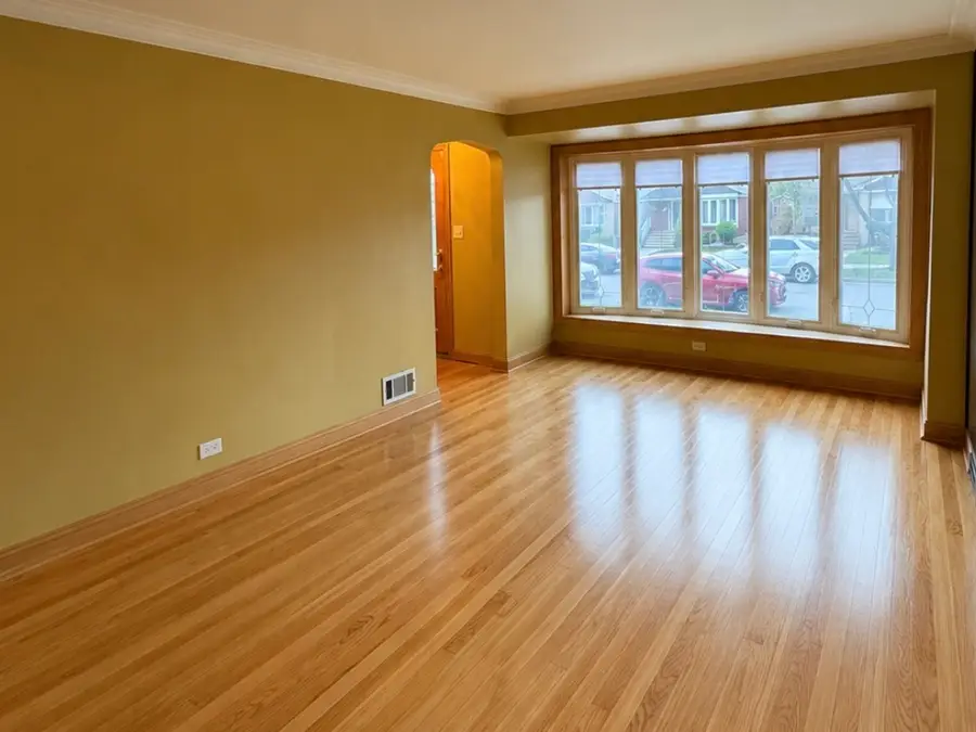 8030 S Whipple Street, Chicago, IL 60652 - #3