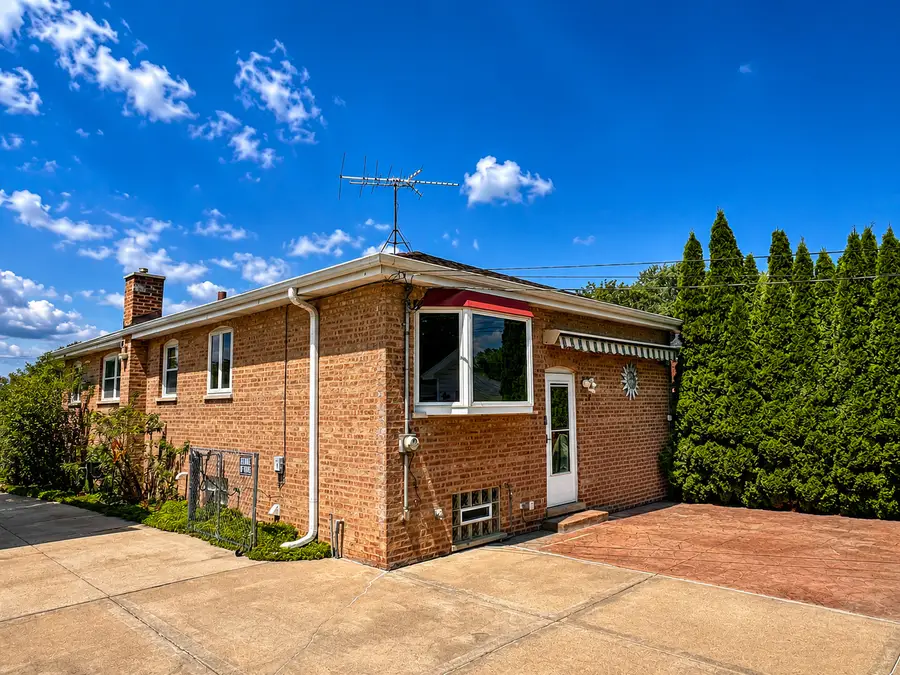 14329 Keystone Avenue, Midlothian, IL 60445 - #3