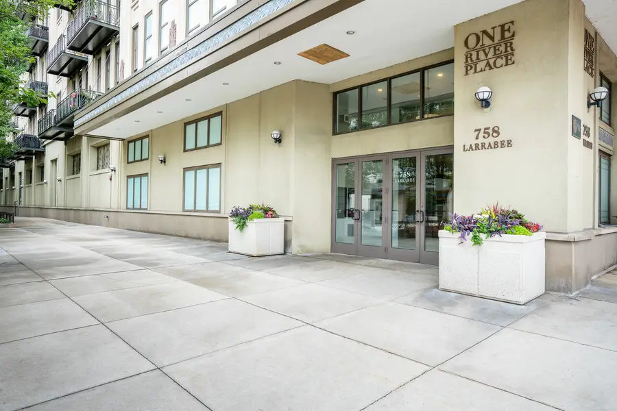 758 N Larrabee Street #418, Chicago, IL 60654 - #2