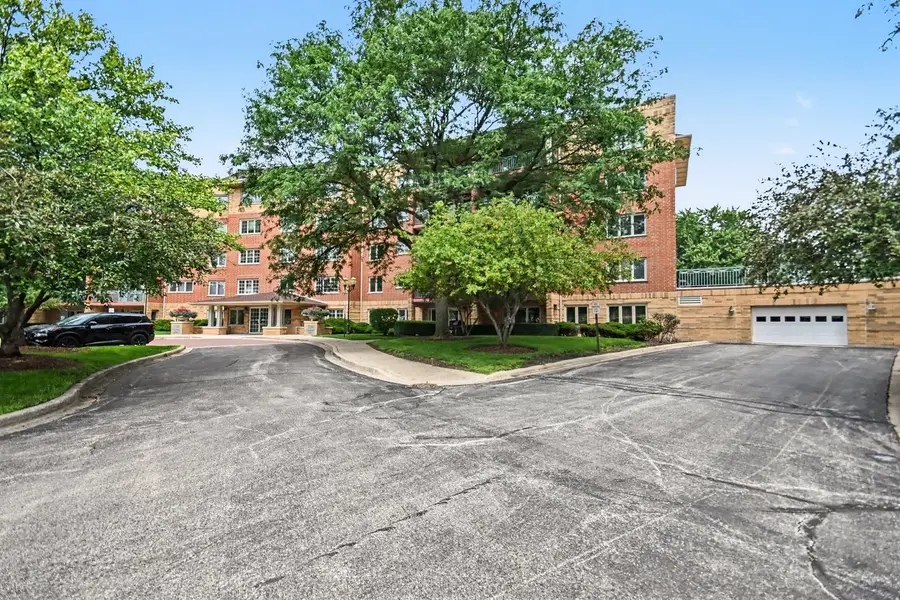 730 Creekside Drive #304, Mount Prospect, IL 60056 - #3
