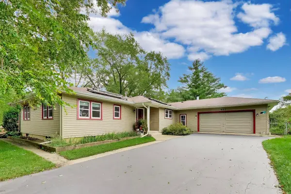 427 W Helen Road, Palatine, IL 60067