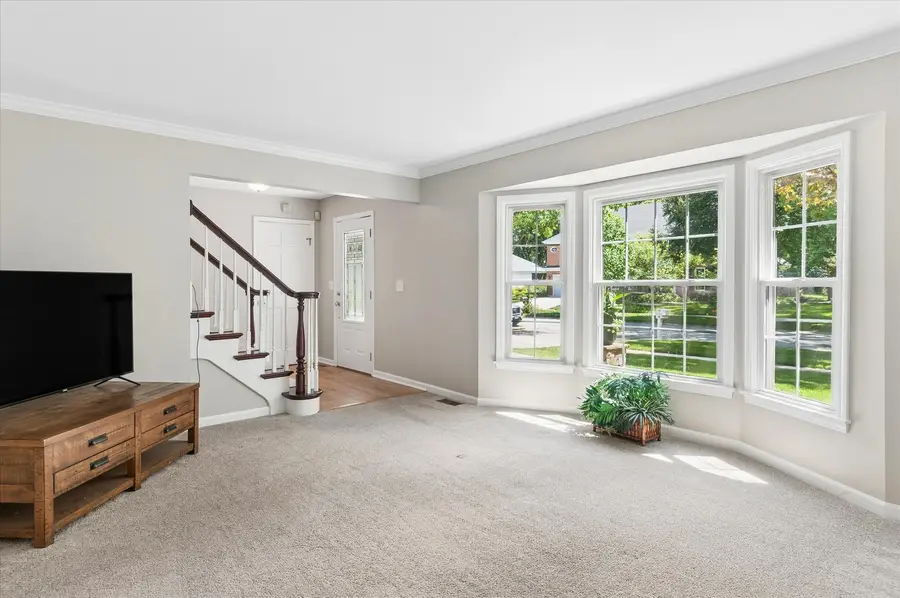 1527 Abbotsford Drive, Naperville, IL 60563 - #2